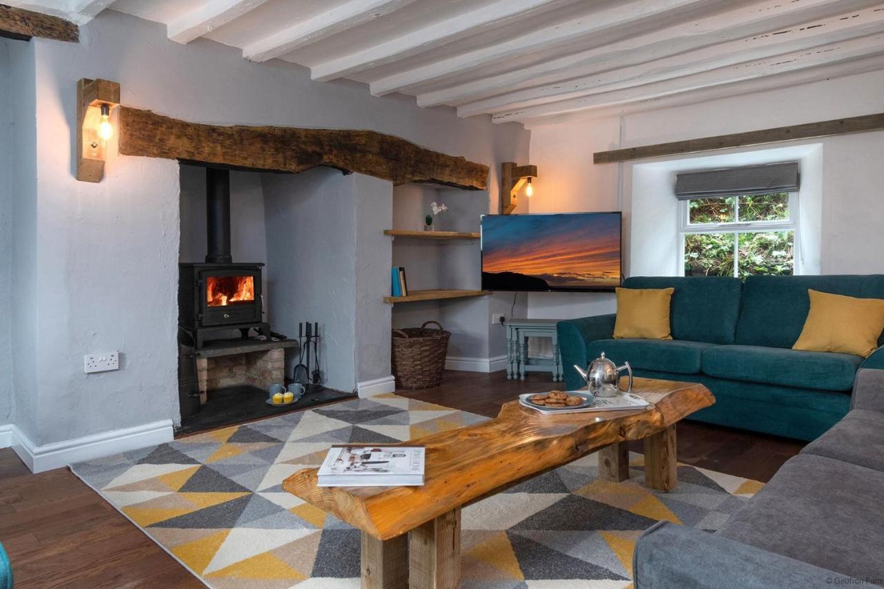 Farmhouse & Cottage At Geufron Farm - Dog Friendly Bryn-crug 외부 사진
