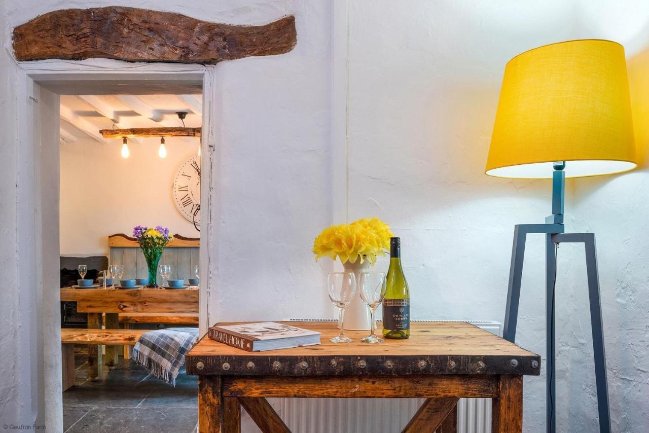 Farmhouse & Cottage At Geufron Farm - Dog Friendly Bryn-crug 외부 사진