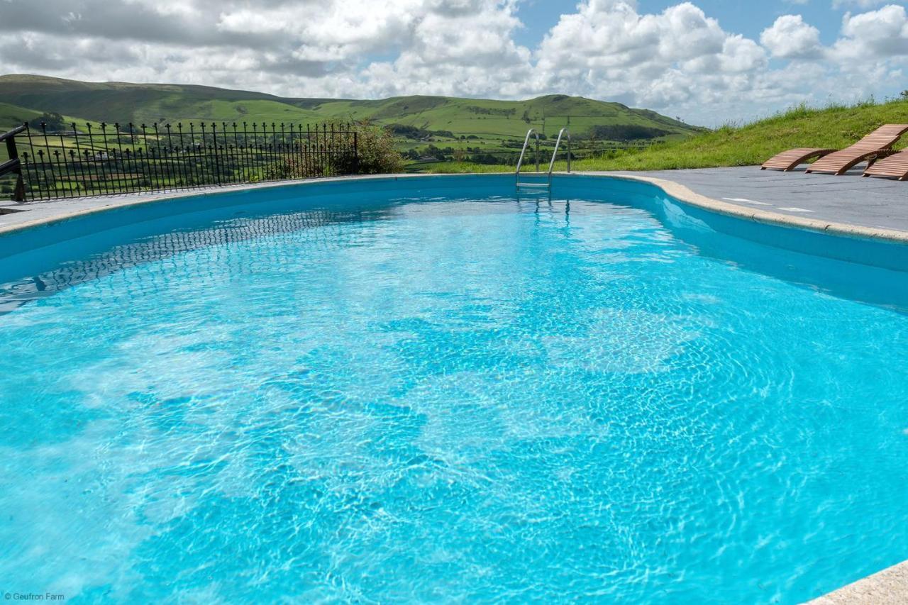 Farmhouse & Cottage At Geufron Farm - Dog Friendly Bryn-crug 외부 사진