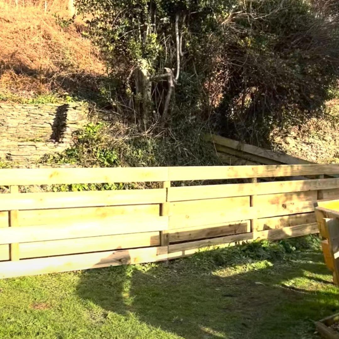 Farmhouse & Cottage At Geufron Farm - Dog Friendly Bryn-crug 외부 사진